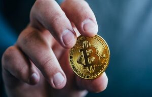 Cryptocurrency: everything you need to know to get started!
